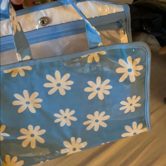 Travel bag - Picture 2 of 4